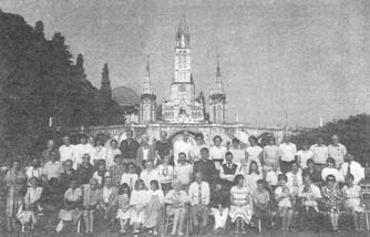 Group photo of those who went on the pilgrimage