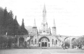 Front view of the Lourdes Basilica