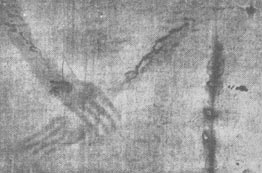 Image of hands on the Shroud of Turin