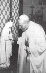 Pope Paul II with Fatima statue