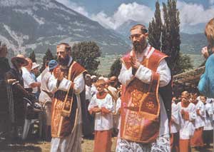 Capuchin priests
